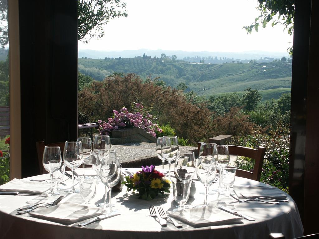 Locanda Le Boscarecce Castelfiorentino Exterior photo