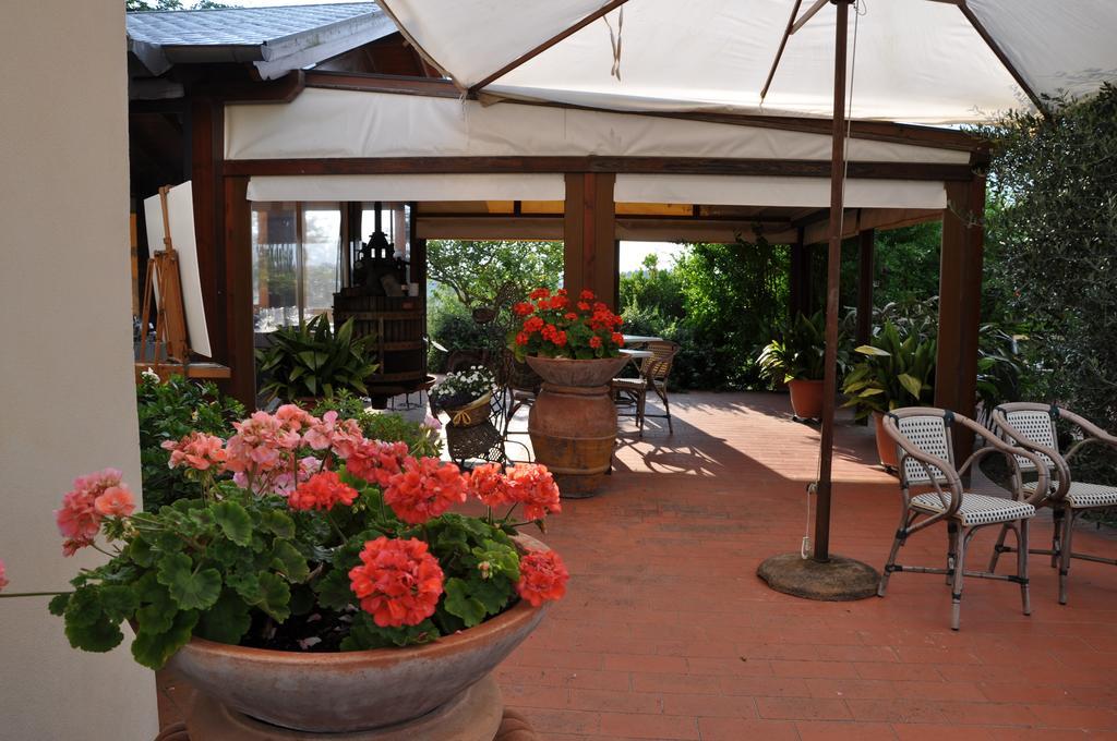 Locanda Le Boscarecce Castelfiorentino Exterior photo
