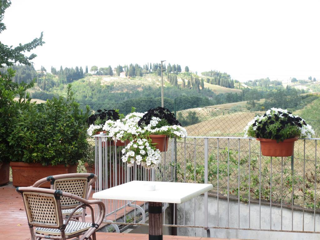 Locanda Le Boscarecce Castelfiorentino Room photo