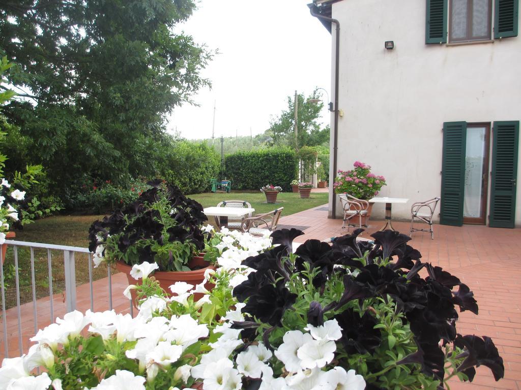 Locanda Le Boscarecce Castelfiorentino Room photo