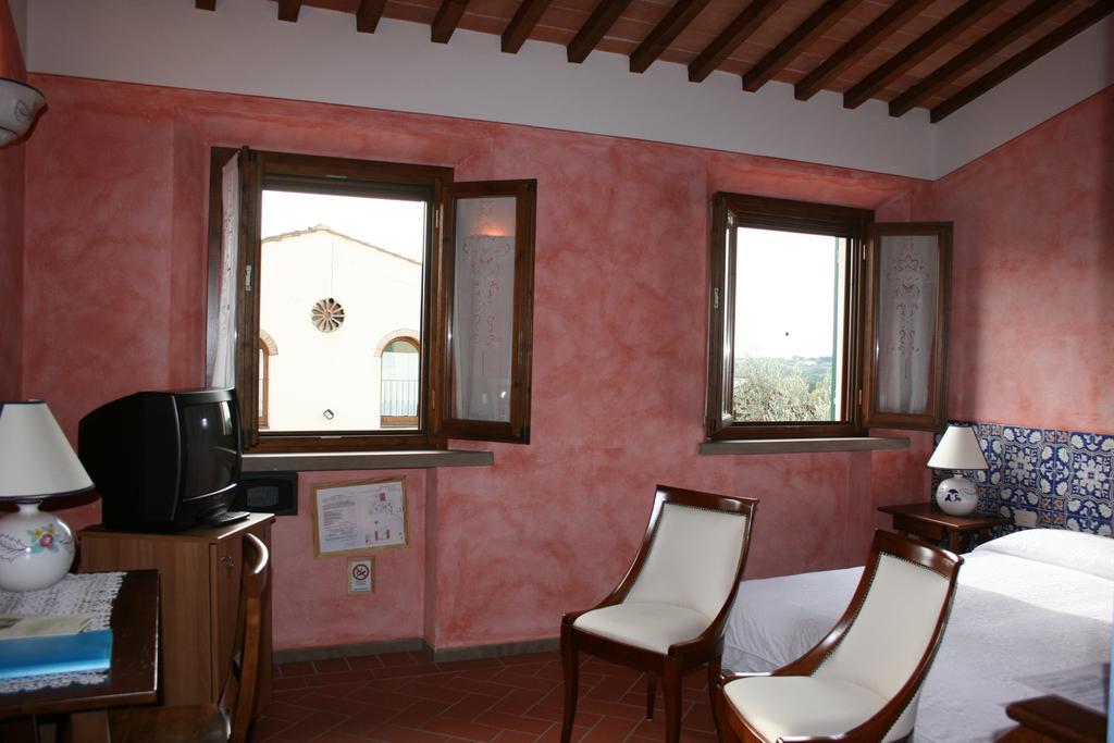 Locanda Le Boscarecce Castelfiorentino Room photo
