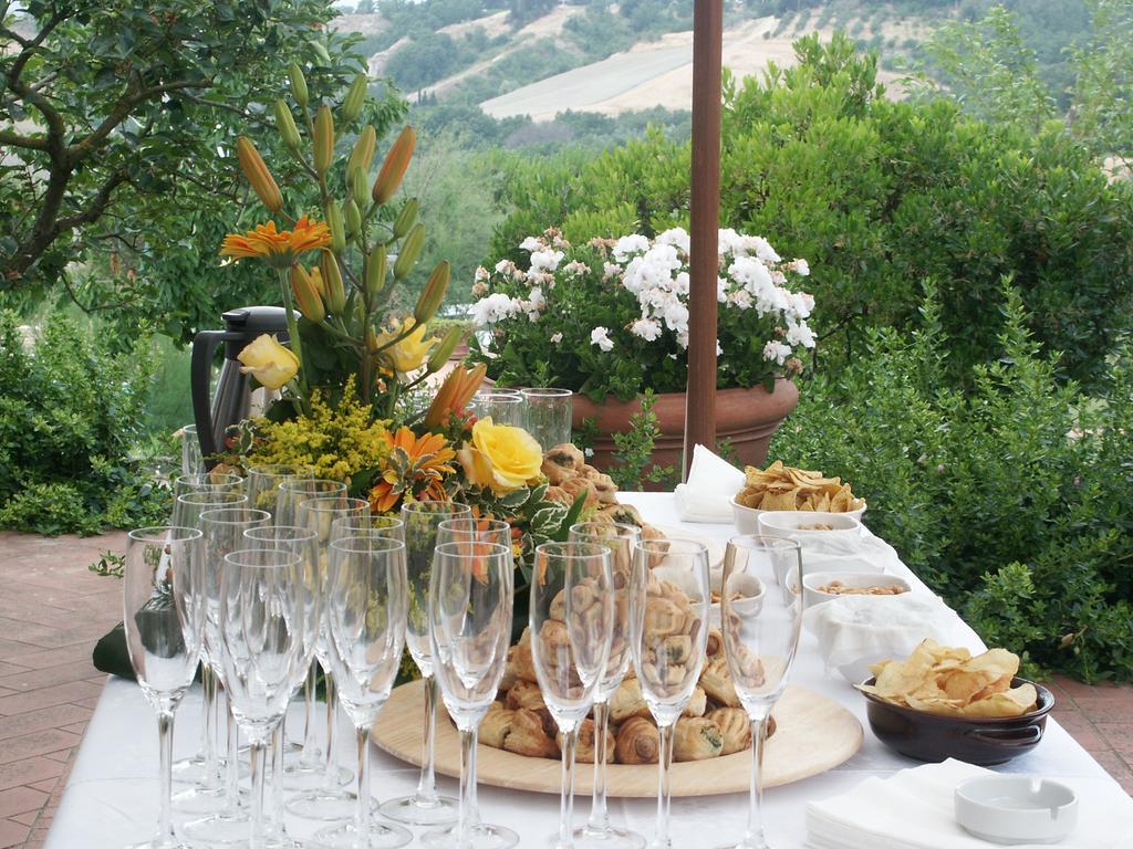 Locanda Le Boscarecce Castelfiorentino Exterior photo