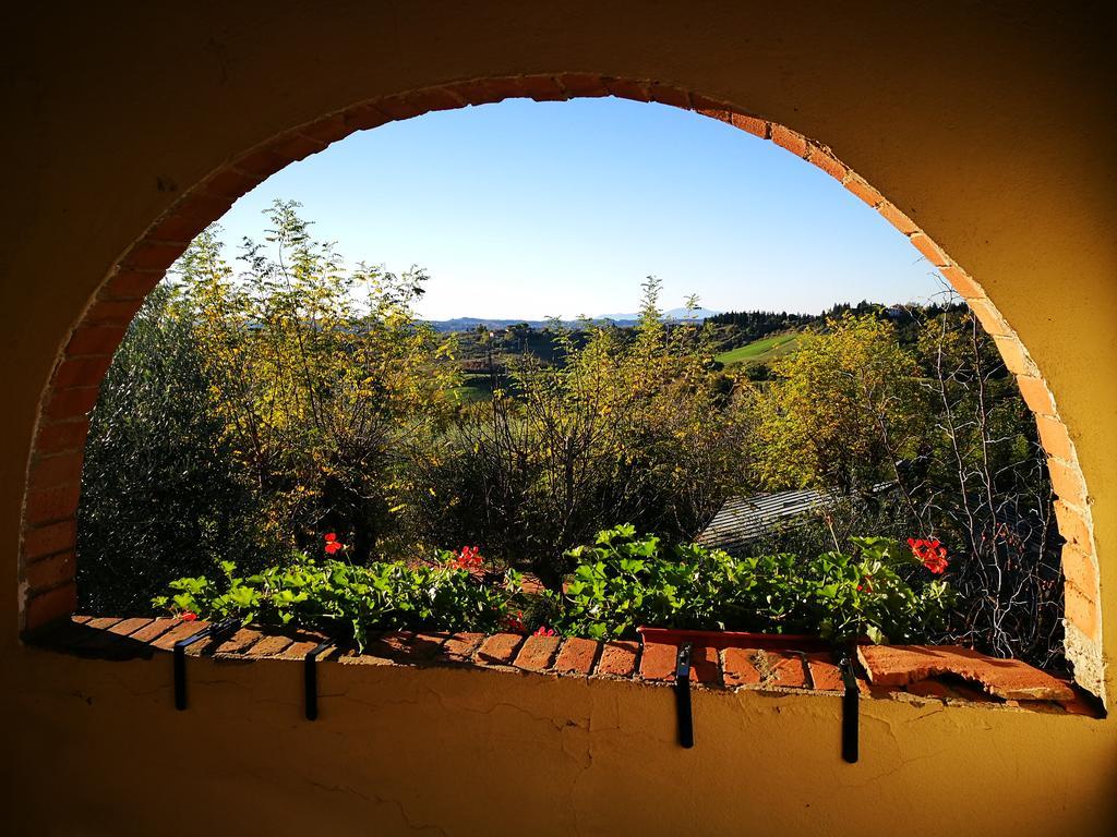 Locanda Le Boscarecce Castelfiorentino Exterior photo