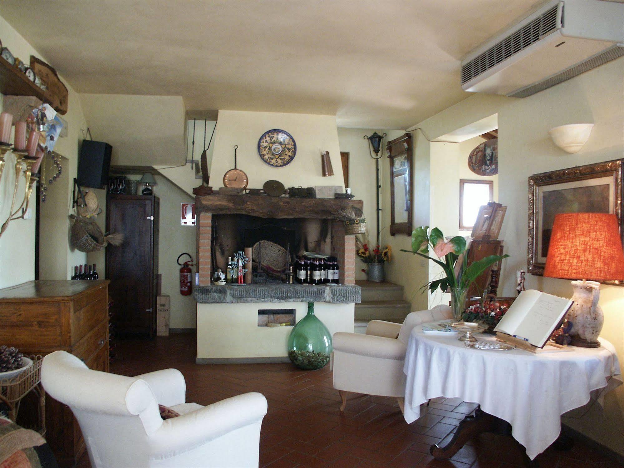 Locanda Le Boscarecce Castelfiorentino Exterior photo