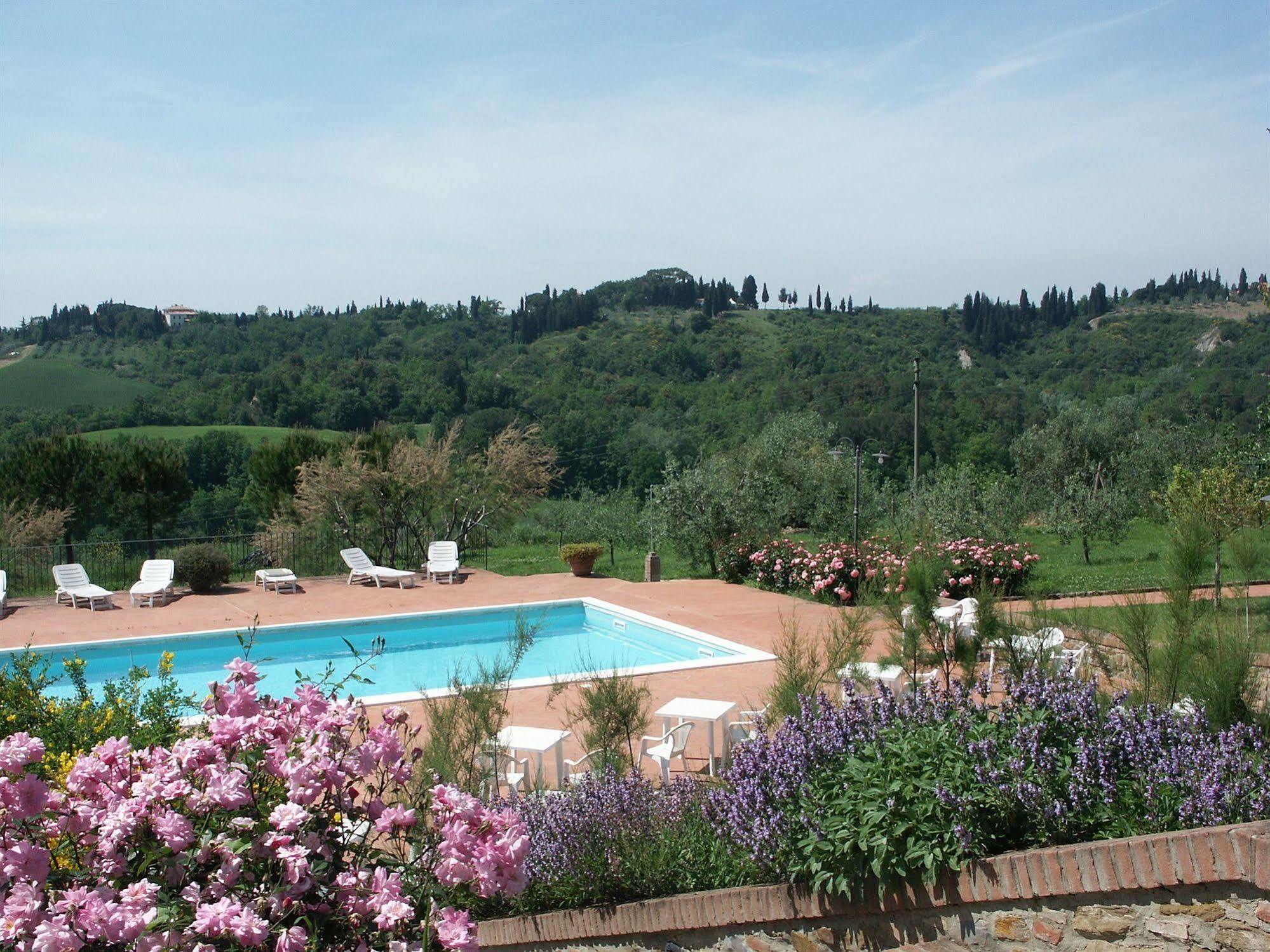 Locanda Le Boscarecce Castelfiorentino Exterior photo